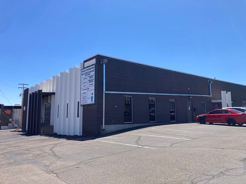 More Photos Of 2600 W 2nd Ave, Denver Warehouse For Lease