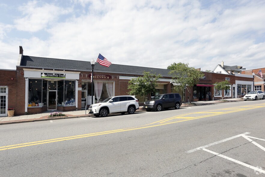 More Photos Of 240 E Ridgewood Ave, Ridgewood Storefront For Lease