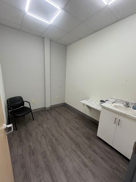 More Photos Of 7247-7269 Center St, Mentor General Retail For Lease