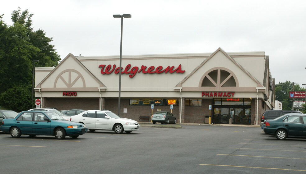 Primary Photo Of 3489 Ramill Rd, Memphis Drugstore For Lease