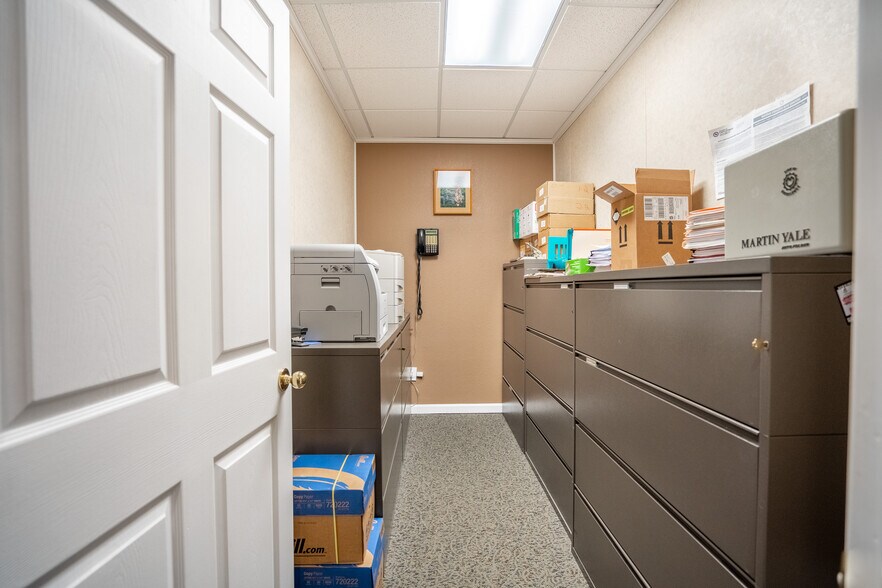 More Photos Of 1037 Palisades Blvd, Osage Beach Medical For Sale