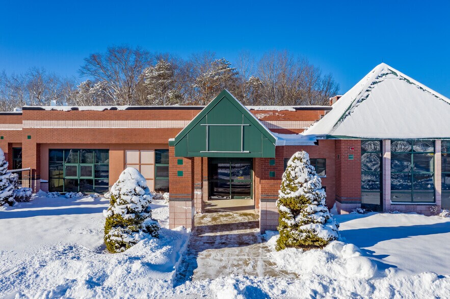 More Photos Of 51 Technology Way, West Greenwich Research And Development For Lease