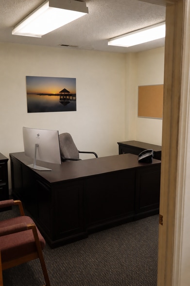 More Photos Of 105 Furlong Industrial Dr, Kernersville Manufacturing For Sale