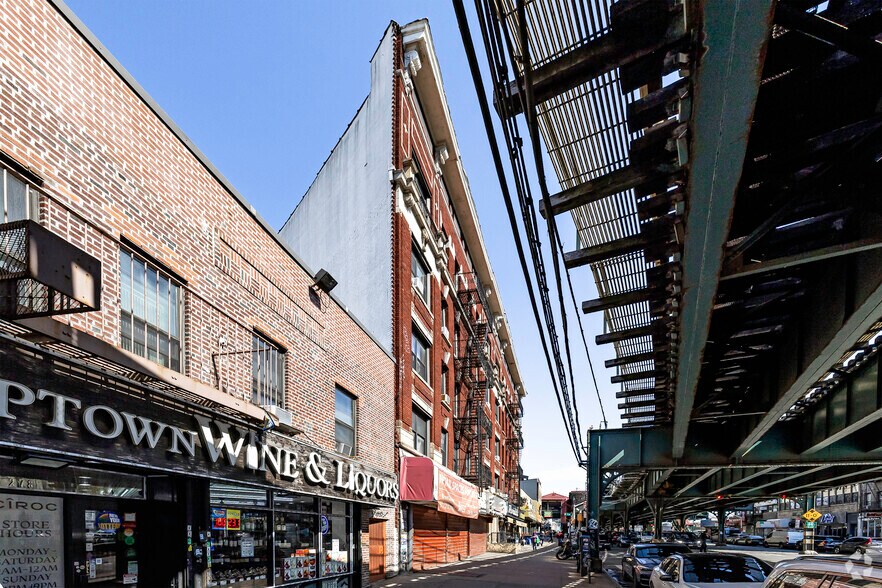 More Photos Of 3852 10th Ave, New York Apartments For Lease
