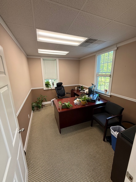 More Photos Of 1827 Powers Ferry Rd SE, Atlanta Office For Sale