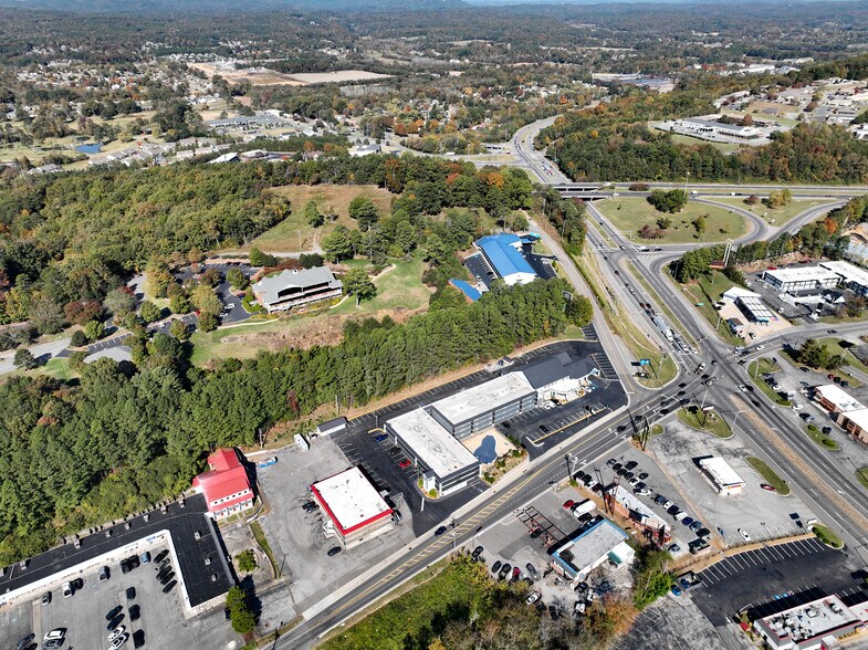 More Photos Of 2595 Georgetown Rd, Cleveland Hotel For Sale