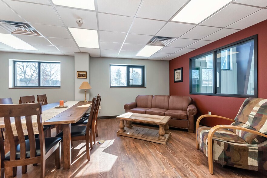 More Photos Of 605 Greenway Ct, Reedsburg Industrial For Sale