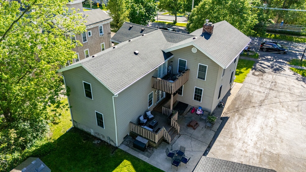 More Photos Of 166 N Main St, Fairport Apartments For Sale