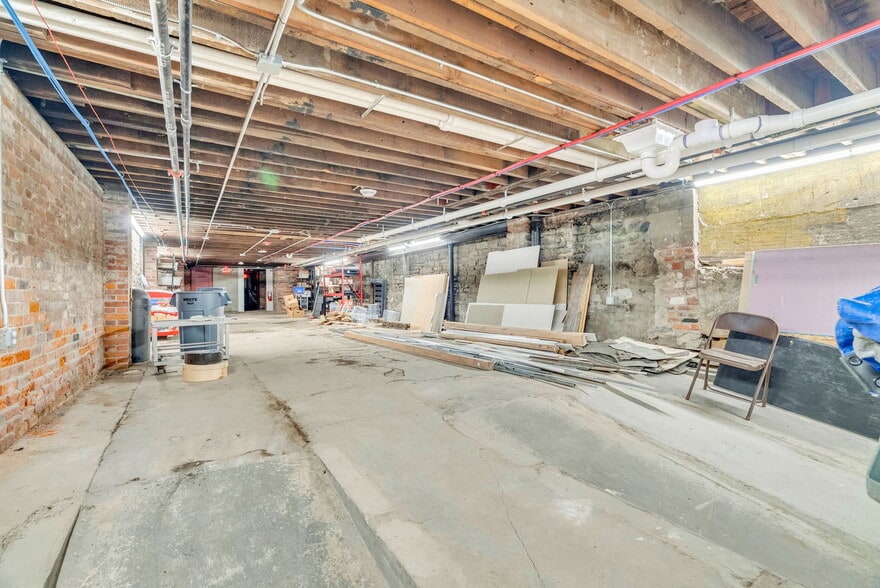 More Photos Of 306-310 Huron Ave, Port Huron Freestanding For Sale