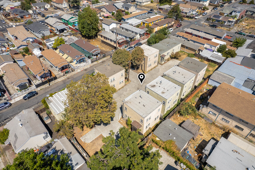 Primary Photo Of 1058 70th Ave, Oakland Apartments For Sale