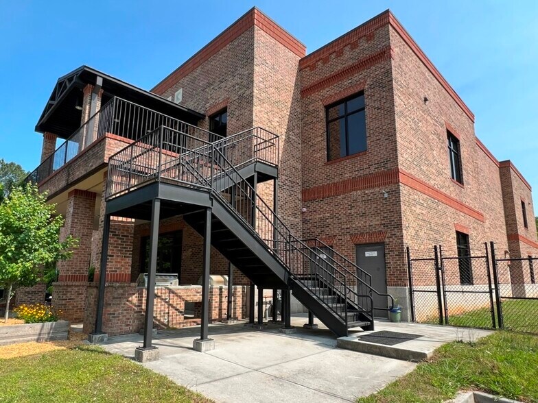 More Photos Of 3620 Swiftwater Park Dr, Suwanee Loft Creative Space For Sale