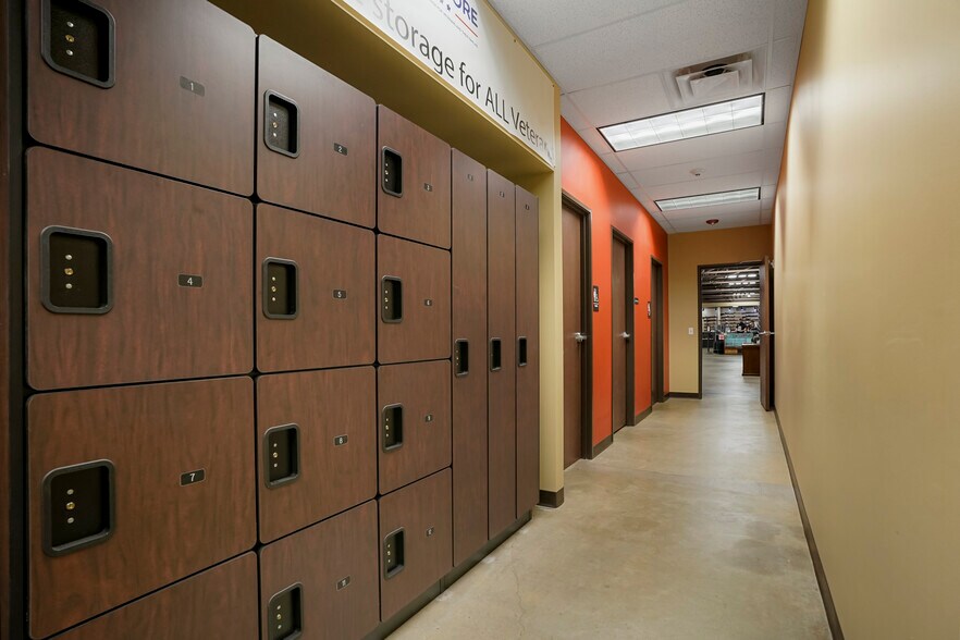 More Photos Of 12105 W Cedar Dr, Lakewood Flex For Sale