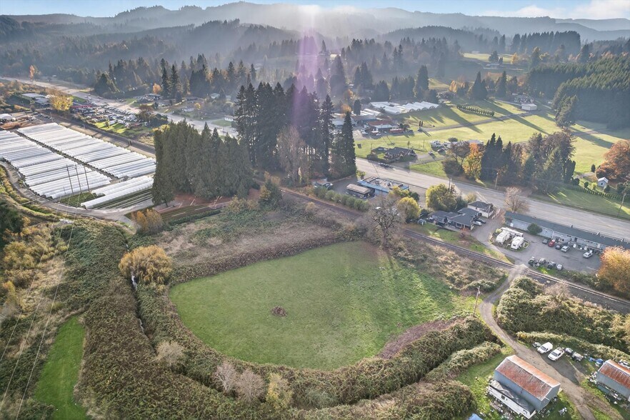 More Photos Of 50316 Columbia River Hwy, Scappoose Restaurant For Sale