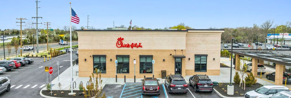 More Photos Of 5163 Sunrise Hwy, Bohemia Fast Food For Sale
