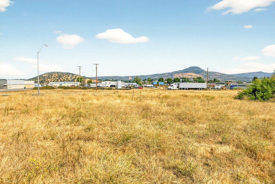 More Photos Of Lear Way, TL 900, Medford Land For Sale