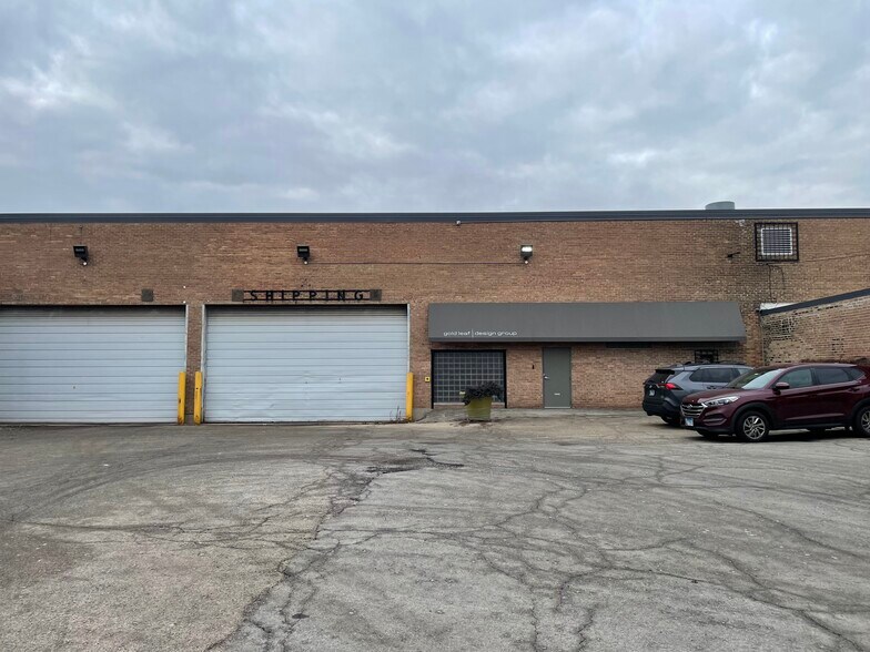 More Photos Of 1300 S Kostner Ave, Chicago Manufacturing For Sale