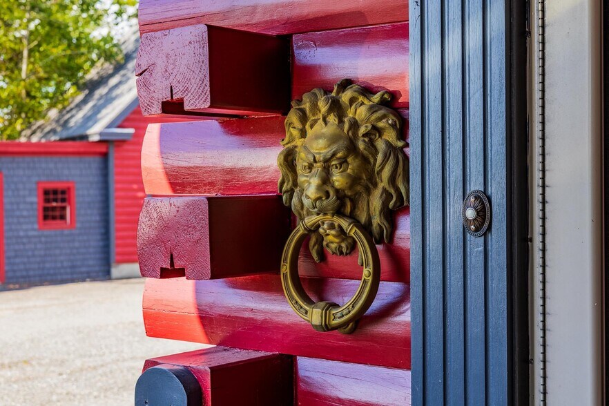 More Photos Of 1950 Collins Rd, Halifax Winery Vineyard For Sale