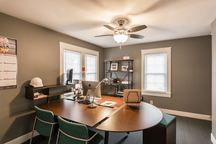 More Photos Of 124 Two Mile Pike, Goodlettsville Loft Creative Space For Sale