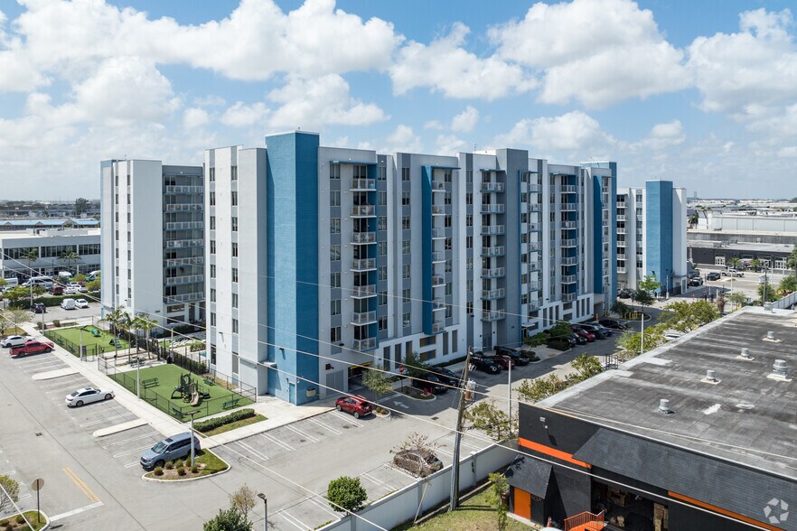 More Photos Of 3029 W 16th Ave, Hialeah Apartments For Lease