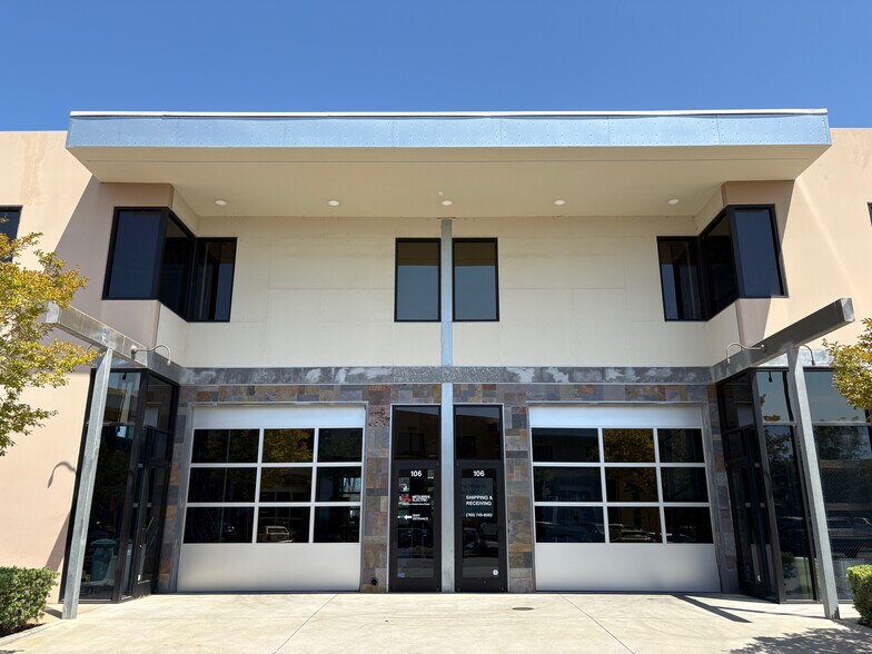 More Photos Of 1215 Pacific Oaks Pl, Escondido Manufacturing For Lease