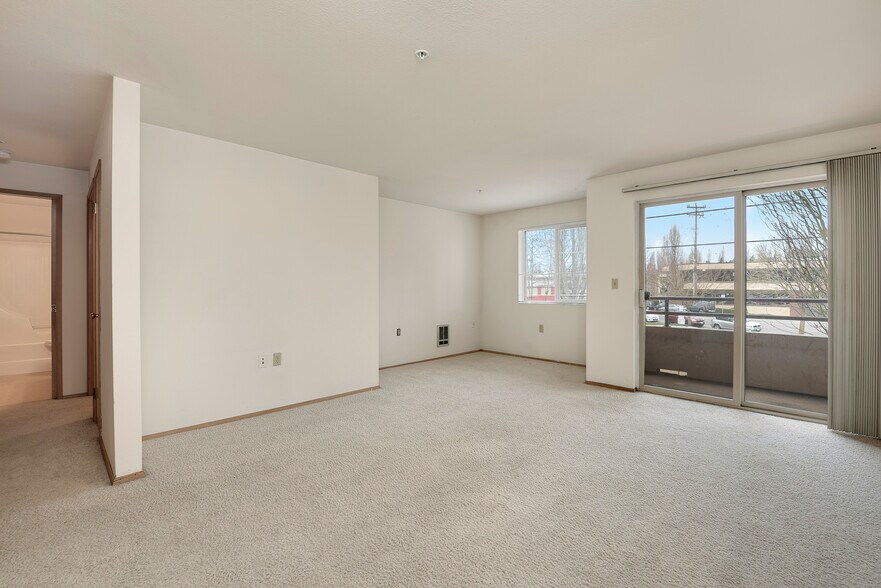 More Photos Of 41 Dravus St, Seattle Apartments For Lease