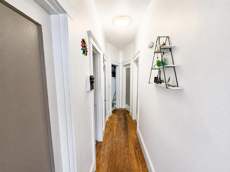 More Photos Of 3040 E 19th St, Oakland Apartments For Sale