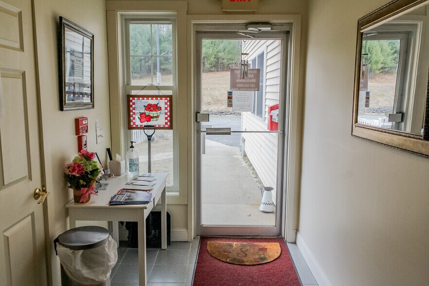 More Photos Of 185 Main St, Cornish Freestanding For Sale