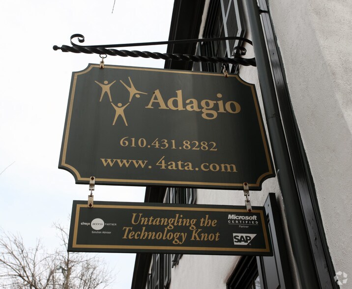 More Photos Of 23-25 N Walnut St, West Chester Office For Lease