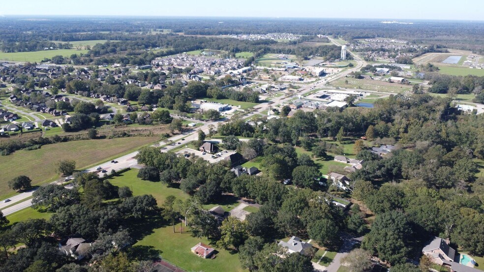 More Photos Of 1651 Church St, Zachary Religious Facility For Sale
