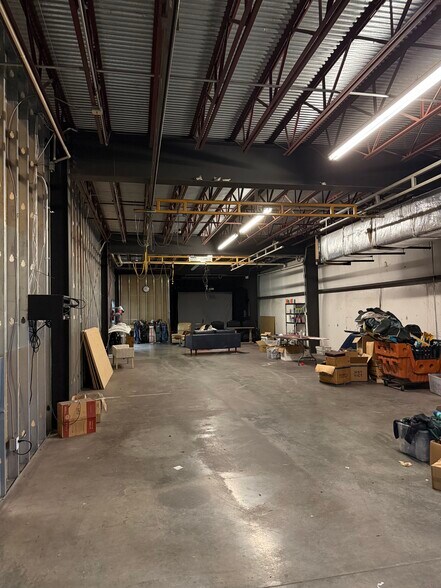 More Photos Of 1202 Industrial Dr, Warsaw Industrial For Sale
