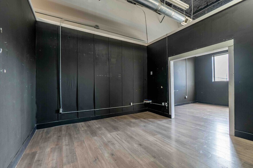 More Photos Of 108 Madison Station Blvd, Madison Freestanding For Sale
