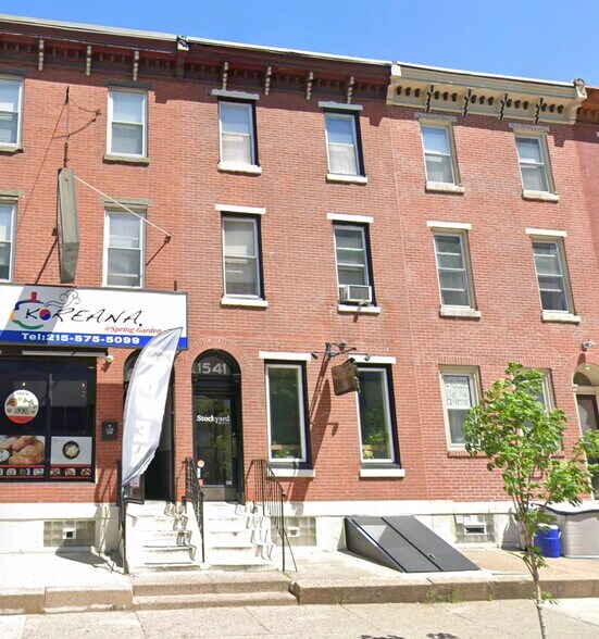 Primary Photo Of 1541 Spring Garden St, Philadelphia Storefront Retail Residential For Lease