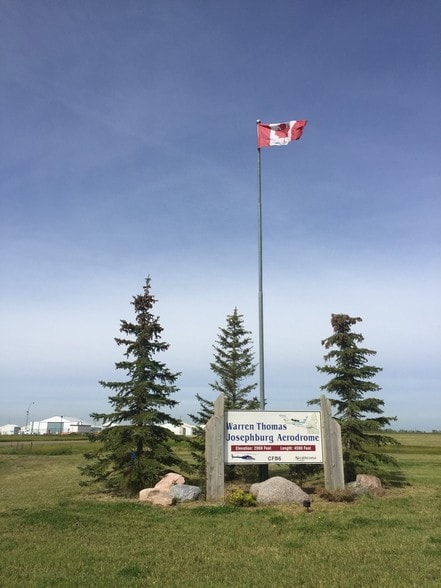 More Photos Of 4000 Range Road 214, Fort Saskatchewan Airplane Hangar For Sale