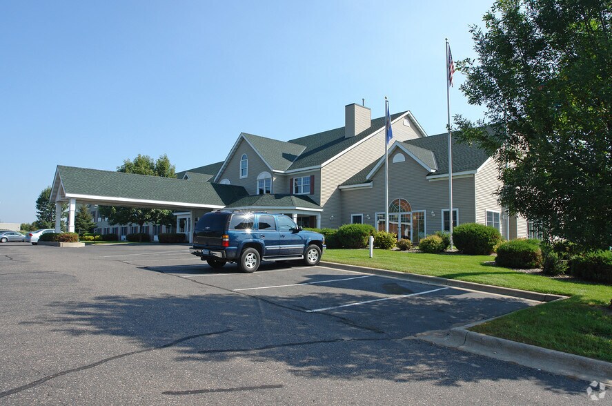 More Photos Of 2200 W Frontage Rd, Stillwater Hotel For Sale