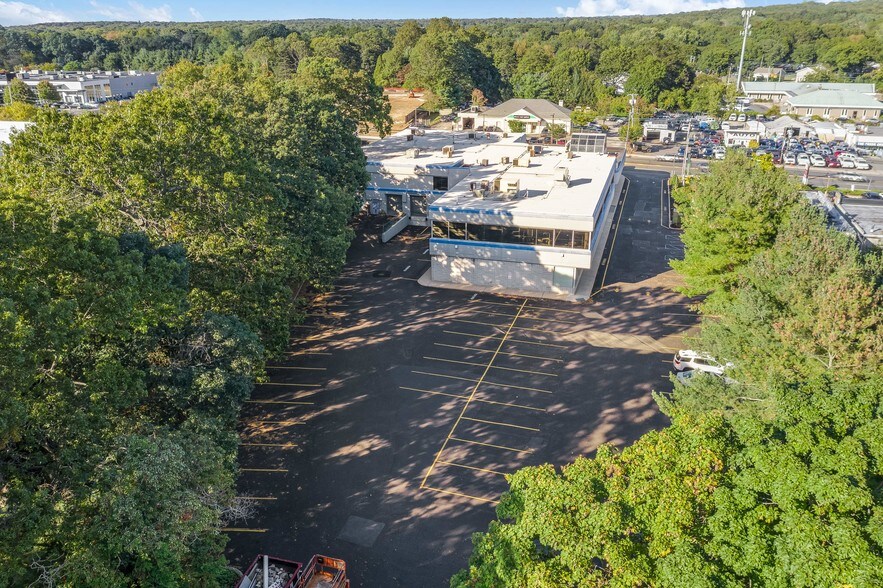 More Photos Of 1160 E Jericho Tpke, Huntington Medical For Sale