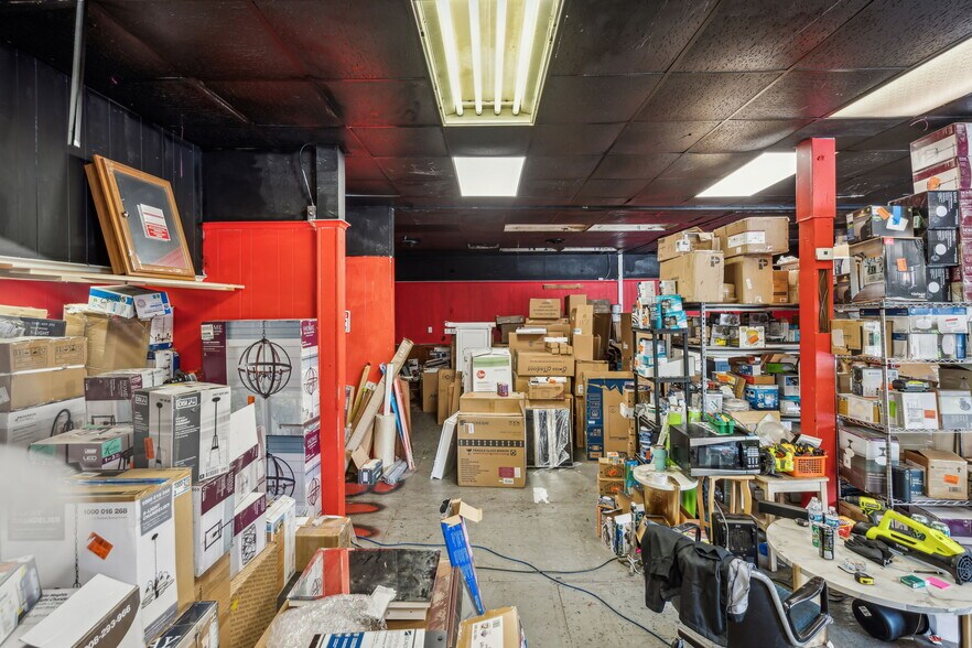 More Photos Of 2901 N 18th St, Philadelphia Warehouse For Sale