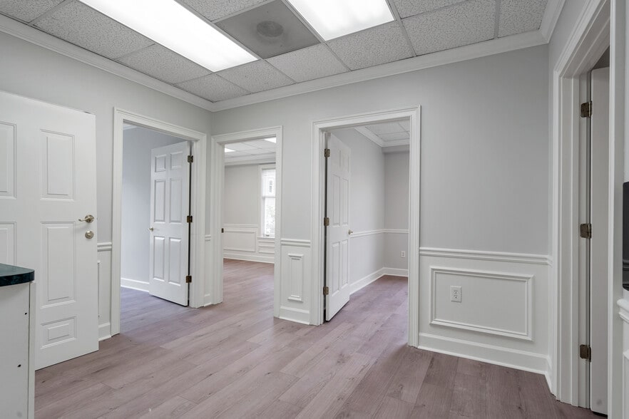 More Photos Of 7000 Peachtree Dunwoody Rd NE, Atlanta Office For Lease