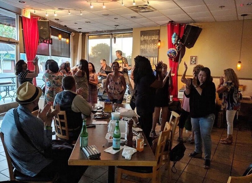 More Photos Of 1924-1926 Pacific Ave, Stockton Restaurant For Sale