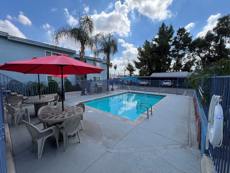 More Photos Of 1525 E Lynwood Dr, San Bernardino Apartments For Sale