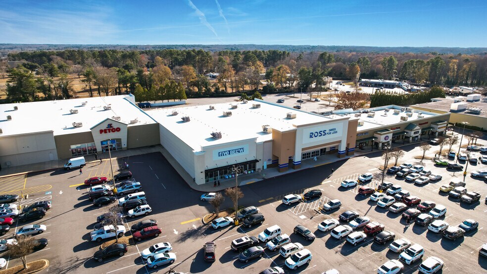 More Photos Of 1855-1991 E Main St, Spartanburg Unknown For Lease