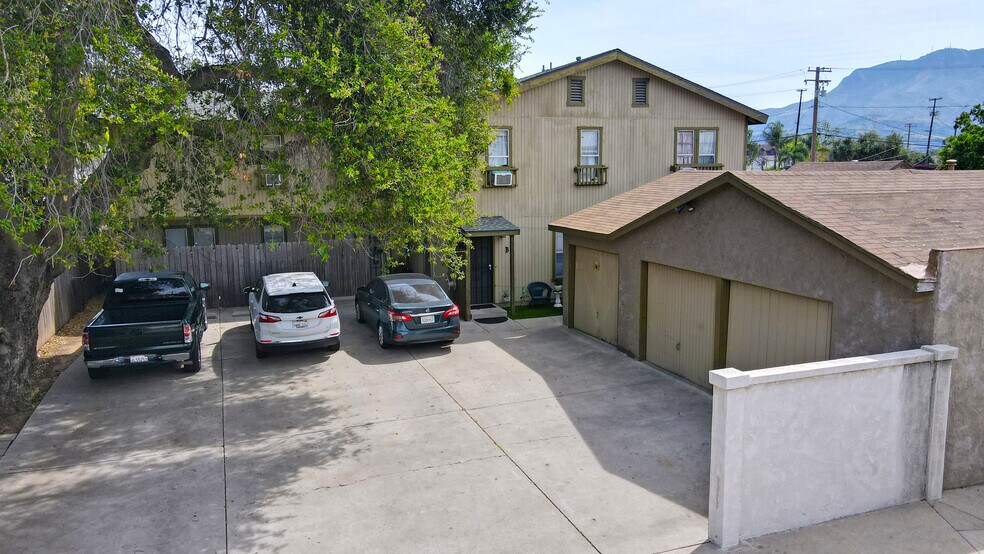 Primary Photo Of 235 N 8th St, Santa Paula Multifamily For Sale
