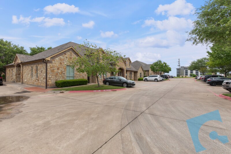 More Photos Of 1340 N White Chapel Blvd, Southlake Office For Sale