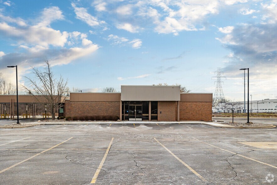 More Photos Of 4154 Davison Rd, Burton Bank For Sale