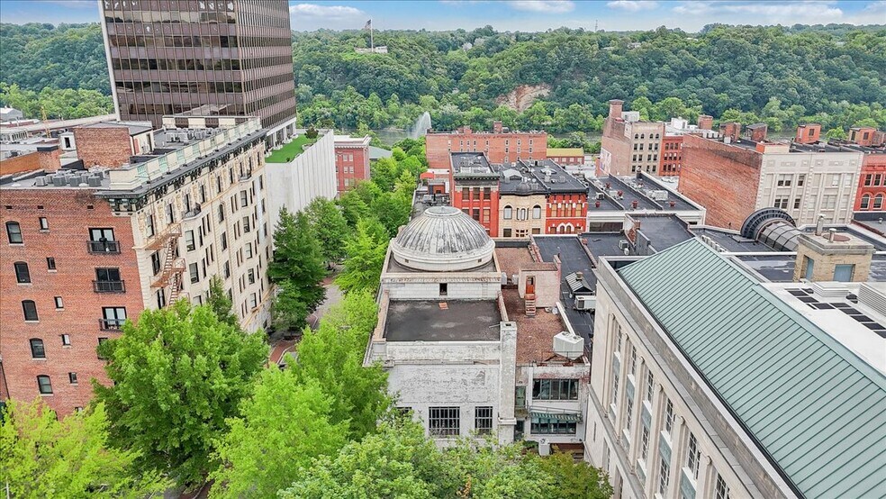More Photos Of 901 Main St, Lynchburg Office Residential For Sale