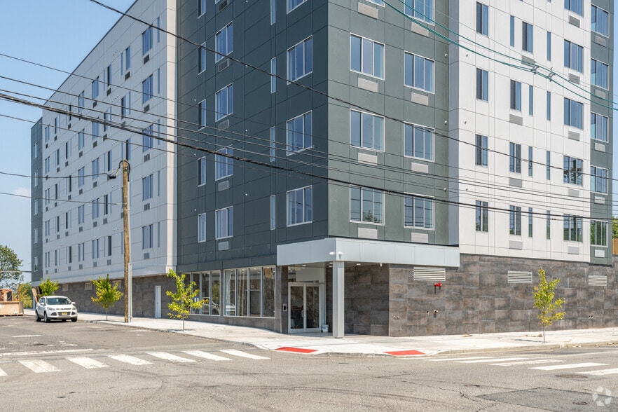 More Photos Of 74 Pollock Ave, Jersey City Apartments For Sale