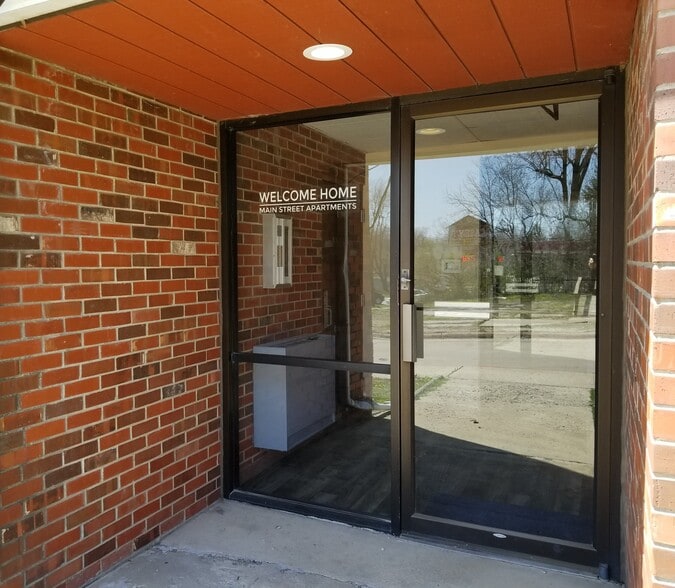 318 E Main St, Lamoni, IA 50140 Apartments For Sale