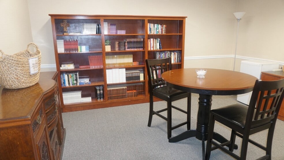 More Photos Of 1528 Austell Rd SE, Marietta Religious Facility For Sale