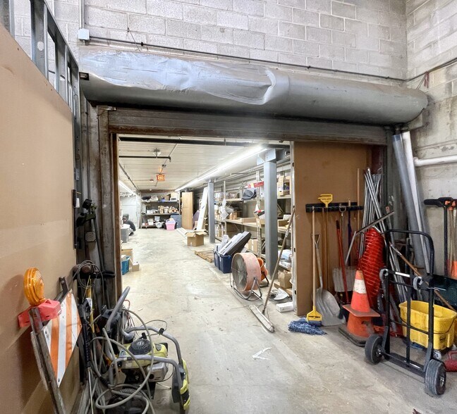 More Photos Of 5216 Main St, Downers Grove Office For Lease