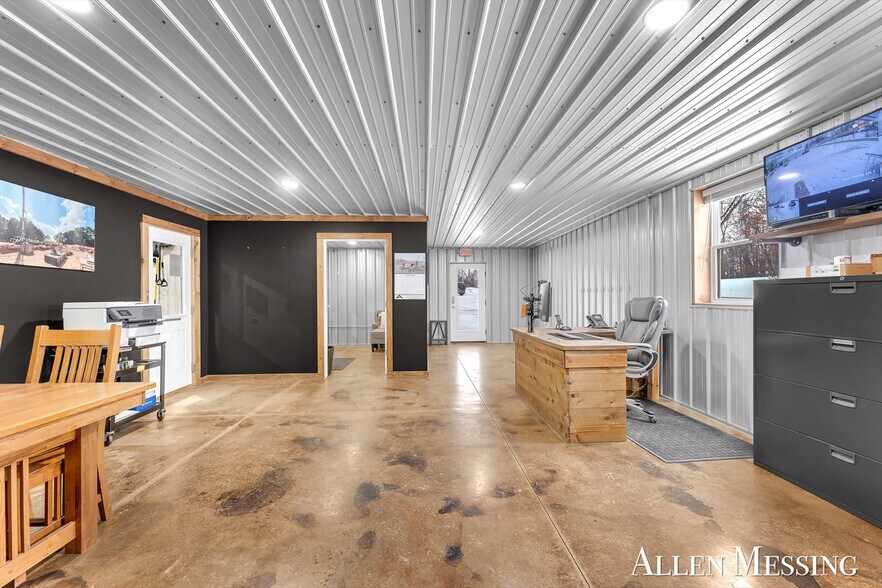 More Photos Of 1447 Kelsey Hwy, Ionia Flex For Sale