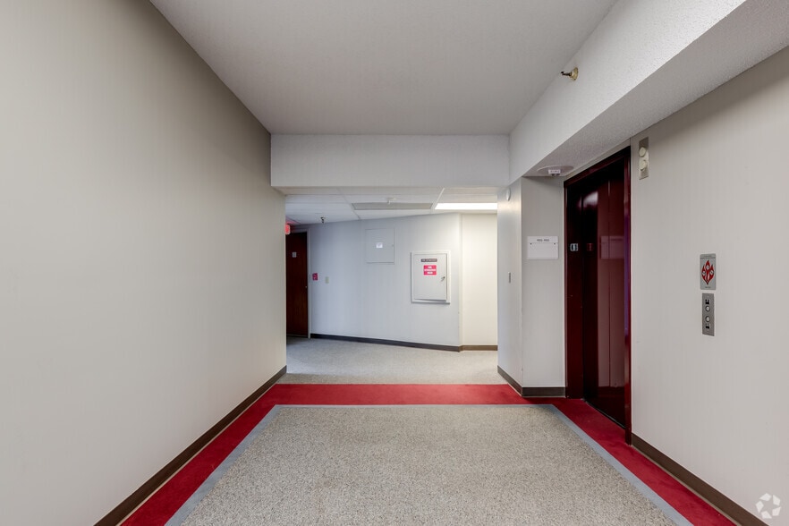 Photo of 9th Floor Ste 60-900